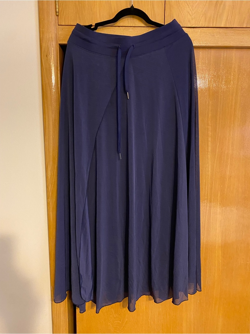 HALARA Deep Navy Maxi Skirt with Drawstring Waist shorts large